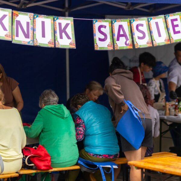 „Przy murach – nowa przestrzeń sąsiedzka”