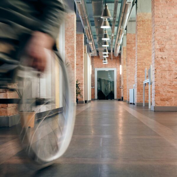 Dyrektywa EAA – szkolenia i doradztwo dla przedsiębiorstw